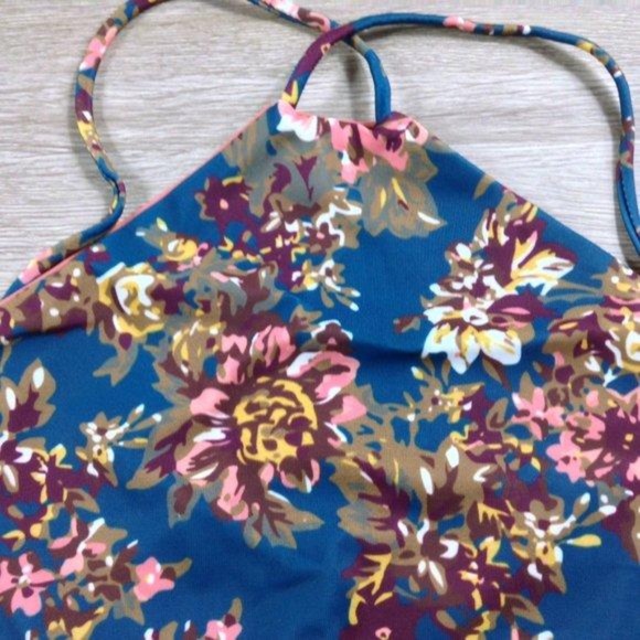 Tavik Rylan Halter Terrace Floral Swim Top - Picture 3 of 4